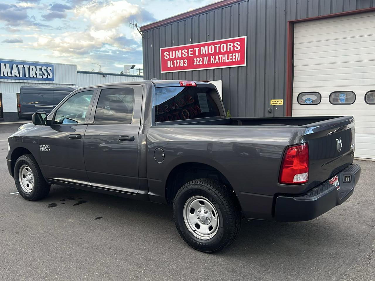 ram ram 1500 pickup 2018 1C6RR7KG5JS294203 image ram ram 1500 pickup 2018 1C6RR7KG5JS294203 image